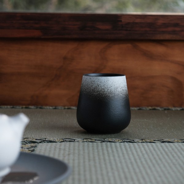snö 黑杉陶杯